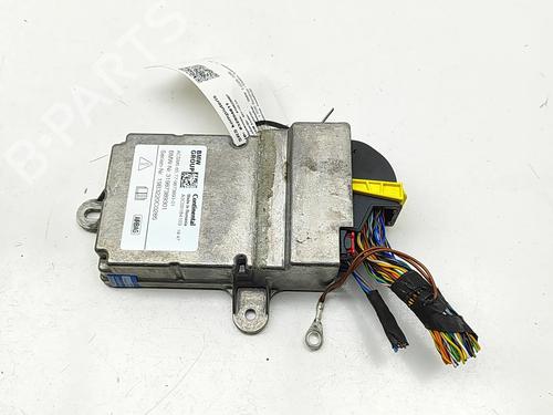 Used ECU airbags ECU airbags BMW 3 (G20, G80, G28) 330 e Plug-in-Hybrid (292 hp) 30108956 30108956