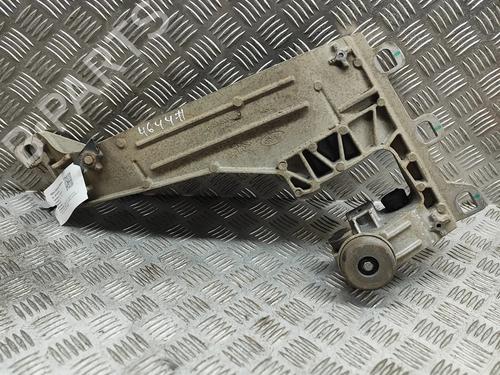 Used Gearbox mount Gearbox mount LAND ROVER RANGE ROVER VELAR (L560) 3.0 D300 SDV6 4x4 (300 hp) 20675507 20675507