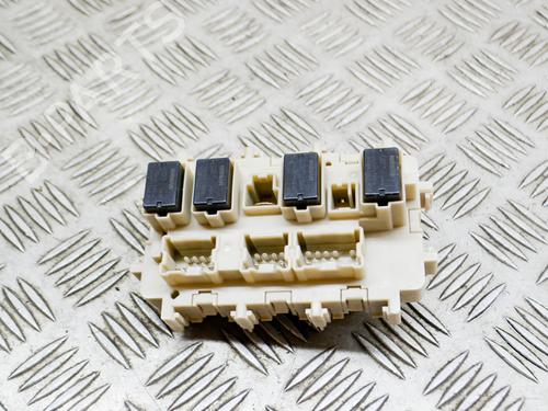 Fuse box NISSAN QASHQAI II SUV (J11, J11_) 1.2 DIG-T | BP9629746E1 