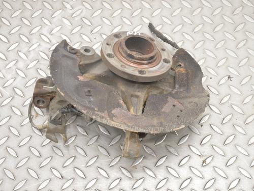 Used Right front steering knuckle Right front steering knuckle PEUGEOT 3008 II SUV (MC_, MR_, MJ_, M4_) 1.6 BlueHDi 120 (120 hp) 33356149 33356149