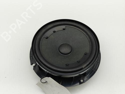 Used Speaker VW GOLF VII Variant (BA5, BV5) 2.0 TDI (150 hp) 29920173