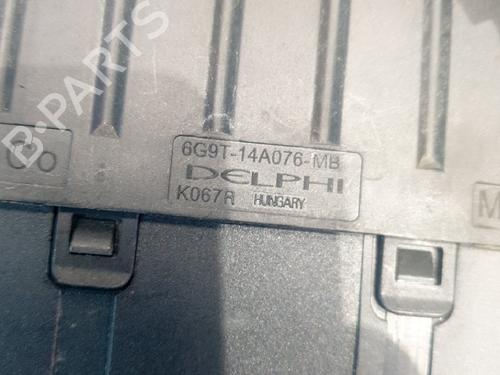 Fuse box VOLVO XC60 I SUV (156) D4 | BP6767741E1 