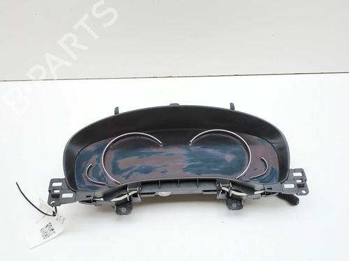 Used Instrument cluster Instrument cluster BMW 5 (G30, F90) 520 i (184 hp) 39958489 39958489