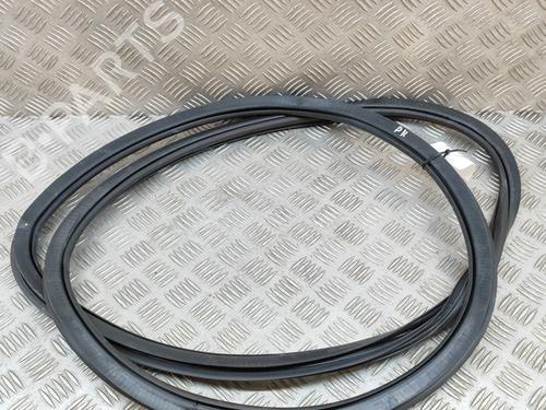 Used Rubber door seal AUDI A3 Sportback (8VA, 8VF) 1.5 TFSI (150 hp) 18165214