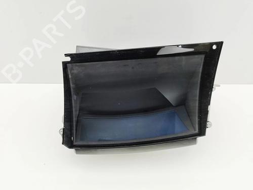 Used Display monitor MERCEDES-BENZ C-CLASS T-Model (S205) C 350 e (205.247) (279 hp) 30514335