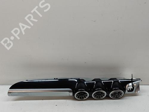 Used Air vent MERCEDES-BENZ EQB (X243) EQB 350 4-matic (243.612) (292 hp) 28554381