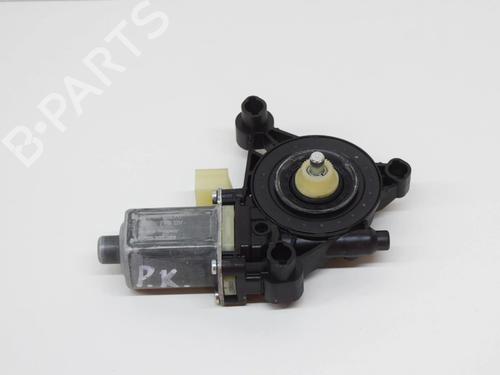 Used Left front window motor Left front window motor SKODA KAROQ (NU7, ND7) 1.5 TSI (150 hp) 7798391 7798391