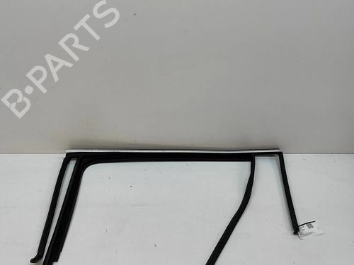 Dørliste Dørliste SEAT TARRACO (KN2) 1.5 TSI ACT (150 hp) 28549837 28549837