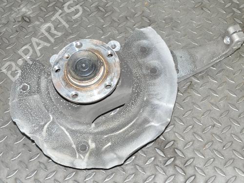 Used Right front steering knuckle BMW 5 (F10) 530 d (258 hp) 30255821