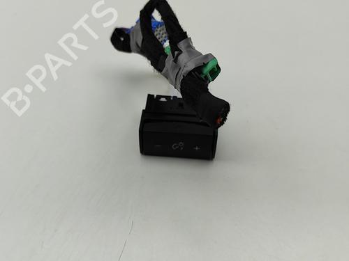 Used Switch NISSAN JUKE (F16_) DIG-T 117 (117 hp) 27794511