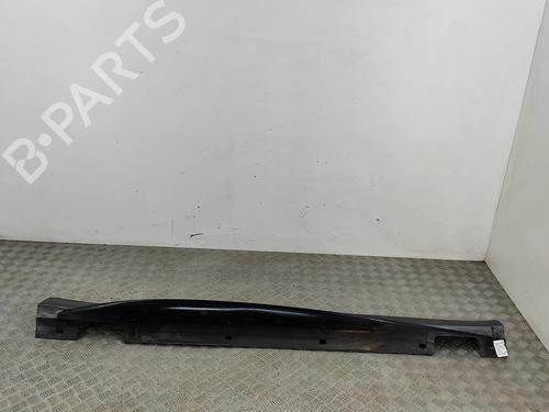 Used Right sideskirt INFINITI Q30 1.6 (156 hp) 28563211