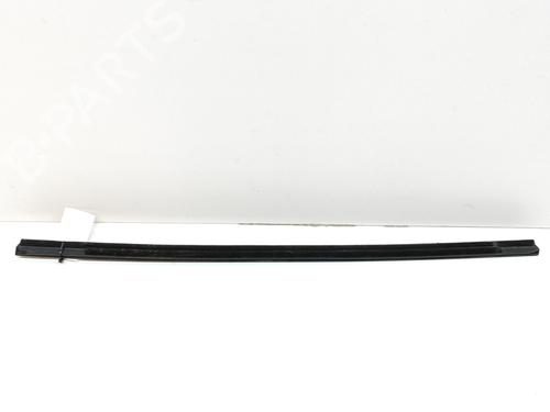 Dørlist TESLA MODEL 3 (5YJ3) EV | BP27765420C150 