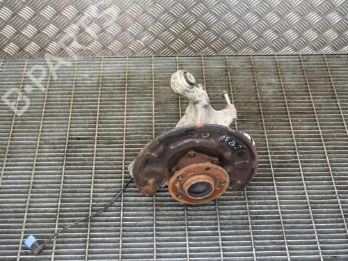 Used Left rear steering knuckle MERCEDES-BENZ CLA Coupe (C117) CLA 180 (117.342) (122 hp) 14668294