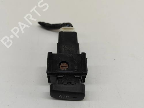 Used Switch Switch TOYOTA HILUX VII Pickup (_N1_, _N2_, _N3_) 2.5 D 4WD (KUN25) (102 hp) 24141992 24141992
