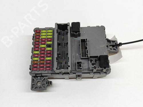 Used Fuse box HONDA CIVIC X Hatchback (FC_, FK_) 2.0 Type-R (FK8) (320 hp) 20981874