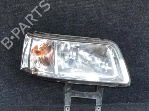 Used Right headlight Right headlight VW TRANSPORTER T5 Bus (7HB, 7HJ, 7EB, 7EJ) 2.5 TDI (130 hp) 10402599 10402599