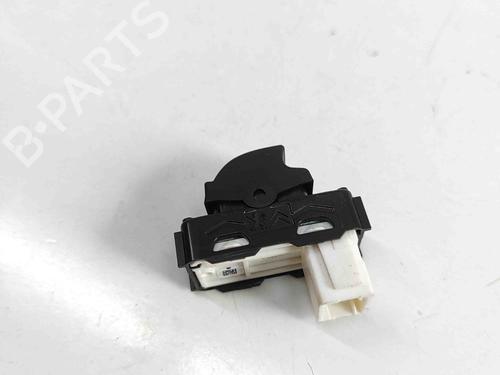 Left front window switch CITROËN C3 III (SX) 1.2 THP 110 (SXHNPS, SXHNZT, SXHNZ6) | BP29459182I27 