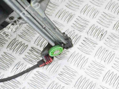 Rudehejsemekanisme venstre bagtil AUDI A8 D2 (4D2, 4D8) 3.3 TDI quattro | BP8353172C24