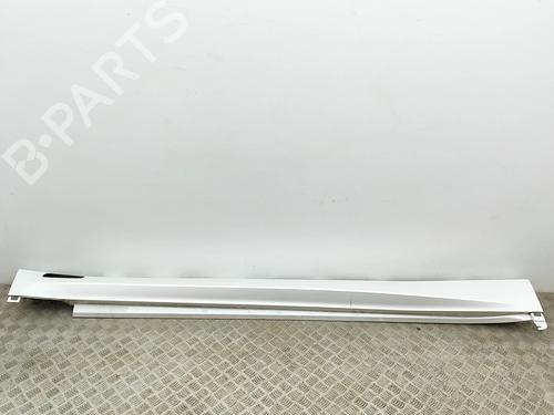 Højre sidekjole BMW X5 (G05, F95) xDrive 30 d Mild-Hybrid (286 hp) 32500654