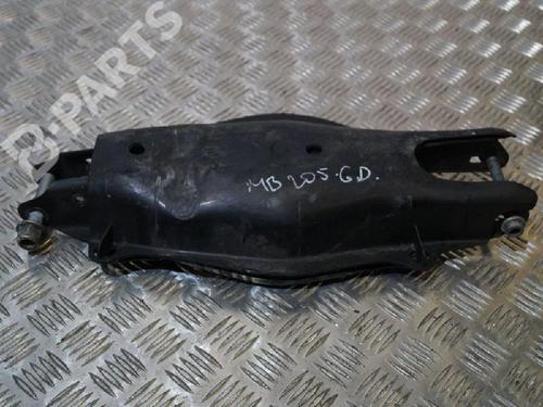 Querlenker rechts hinten für MERCEDES-BENZ C-CLASS (W205) C 220 BlueTEC / d (205.003) (163 hp) 6838367