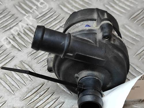 auxiliary-water-pump-jaguar-i-pace-x590-2018-27766786 main image