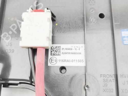 Electronic module TESLA MODEL 3 (5YJ3) EV | BP37445427M83 - Image 5