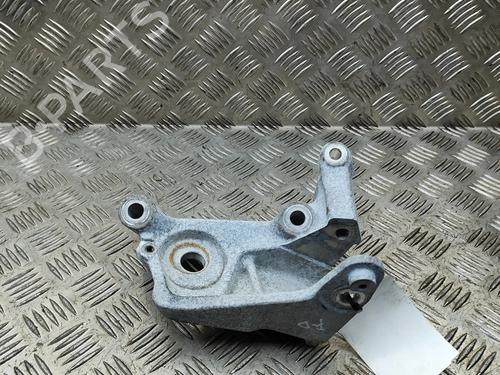 Motorophæng VOLVO V60 II (225) B6 Mild-Hybrid AWD (299 hp) 31626542