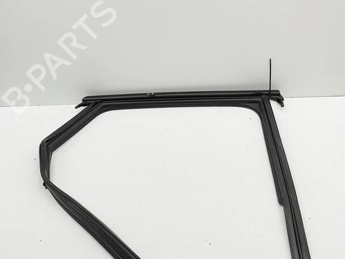 Dørliste Dørliste AUDI Q5 (GUB) SQ5 TFSI quattro (367 hp) 33847335 33847335