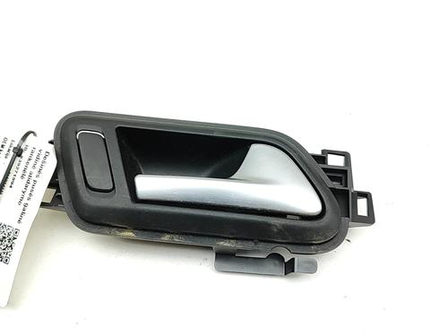 Used Rear right interior door handle Rear right interior door handle VW AMAROK Platform/Chassis (S1B, S6B, S7B) 2.0 BiTDI 4motion (180 hp) 40031585 40031585
