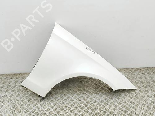 Used Right front fenders Right front fenders MERCEDES-BENZ CLS (C218) CLS 250 CDI / BlueTEC / d (218.303, 218.304) (204 hp) 33382940 33382940