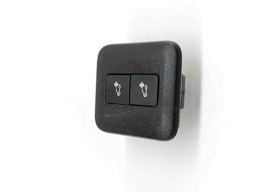 Kombi Kontakt / Stilkkontakt LAND ROVER RANGE ROVER IV (L405) 4.4 SDV8 4x4 (340 hp) 24581365