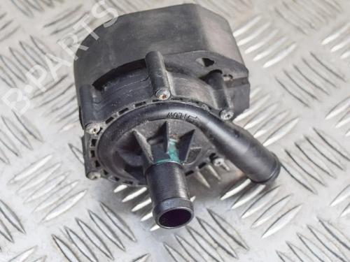 Used Auxiliary water pump TESLA MODEL X (5YJX) 90D AWD (525 hp) 20233125