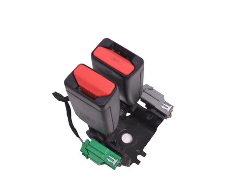 seat-buckle-volvo-v90-ii-estate-235-2016-30620408 main image