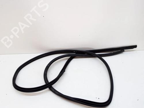 Gummiliste TOYOTA PRIUS (_W5_) 1.8 Hybrid (ZVW50, ZVW50_, ZVW51_, ZVW50R, ZVW51) (122 hp) 28045738