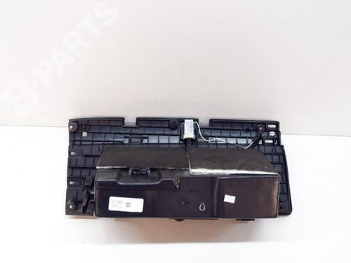 BP8847223C95 | Glove box TESLA MODEL S (5YJS) 75 BP8847223C95