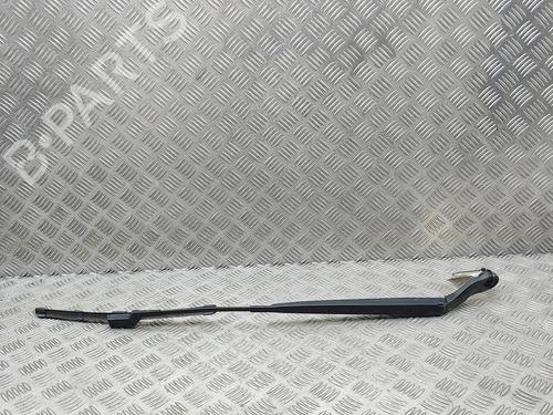 front-windshield-wiper-arm-fiat-500e-332_-2020-36470869 main image