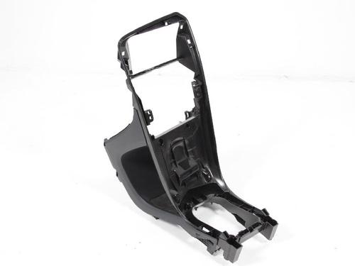 Used Middle console VOLVO XC60 I SUV (156) D5 (215 hp) 30256977