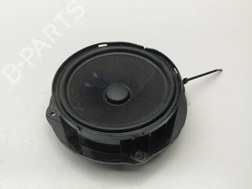 Used Speaker Speaker SKODA SUPERB III Estate (3V5) 2.0 TDI (150 hp) 25788054 25788054