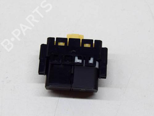 Switch TOYOTA PRIUS (_W5_) 1.8 Hybrid (ZVW50, ZVW50_, ZVW51_, ZVW50R, ZVW51) | BP27749916I30 