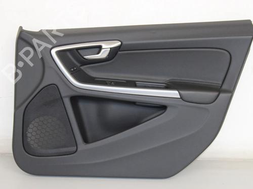 Used Front right panel Front right panel VOLVO V60 I (155) D2 (120 hp) 33381043 33381043