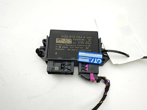 Used Electronic module Electronic module SKODA SUPERB IV Estate (NZ5) 1.5 TSI iV PHEV (204 hp) 36703659 36703659