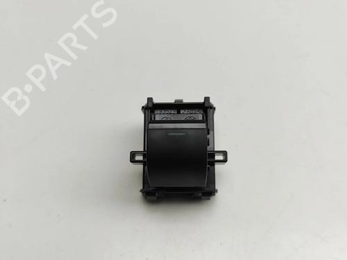 Used Left front window switch Left front window switch TOYOTA C-HR (_X2_, _H2_) Hybrid (ZYX20) (140 hp) 33376410 33376410