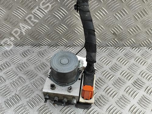 Used ABS pump MASERATI LEVANTE SUV (M161) 3.0 D Q4 (250 hp) 27205621