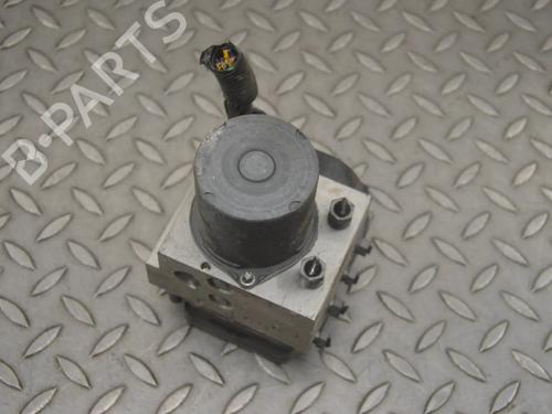 Used ABS pump LAND ROVER DISCOVERY V (L462) 3.0 Td6 4x4 (258 hp) 30246348