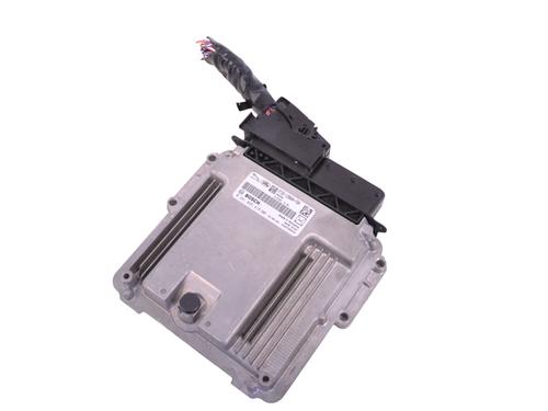 Used Engine control unit (ECU) LAND ROVER RANGE ROVER VELAR (L560) 2.0 D180 TD4 4x4 (180 hp) 30237246