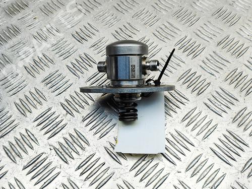 Used Injection pump BMW 3 Touring (G21, G81) 330 e Plug-in-Hybrid (292 hp) 30631500