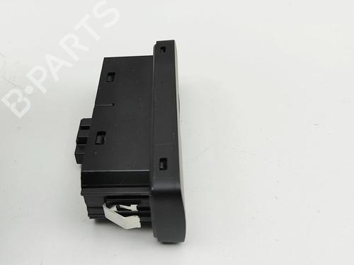 Switch VOLVO C40 (539) Recharge AWD | BP39473330I30 - Image 2
