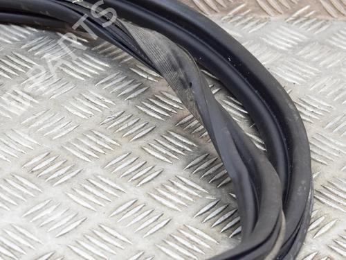 Rubber door seal CITROËN C3 III (SX) 1.2 VTi 82 | BP14642455C142 