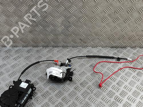 Tailgate lock MASERATI LEVANTE SUV (M161) 3.0 D Q4 | BP27205536C101 