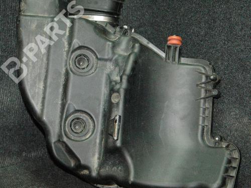 Used Air filter box Air filter box 6718831 6718831